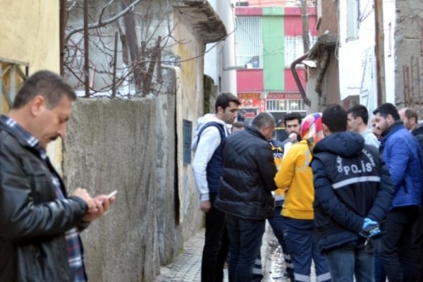 Batman'da boş evde ceset bulundu