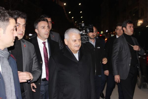 Başbakan Binali Yıldırım'a Kırşehir'de yoğun ilgi