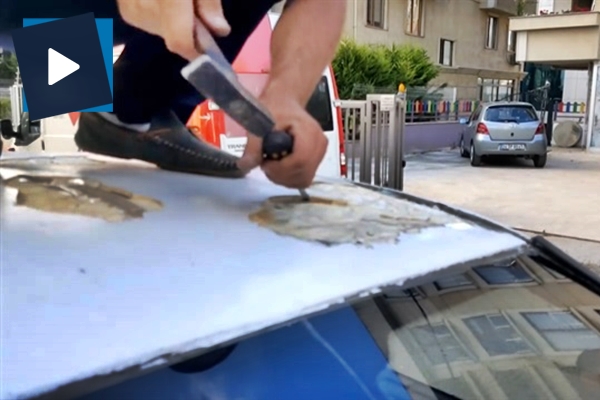 Arabanın tavanından çıkanlar görenleri şaşırttı!