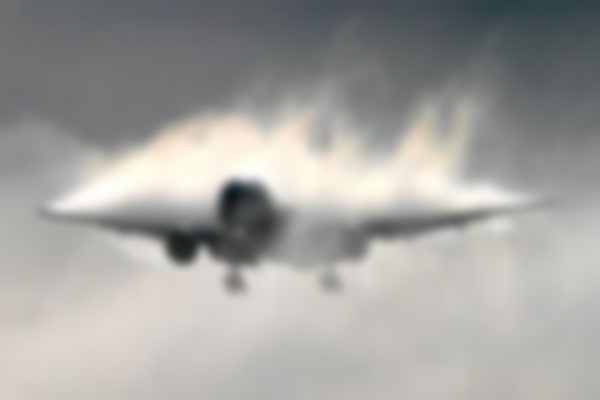 İngiltere'de uçak düştü