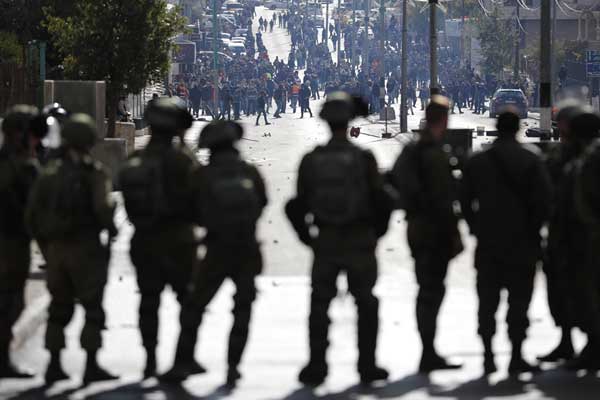 Yahudileri Naziler'den kurtaran örgüt şimdi İsrail'in kara listesinde