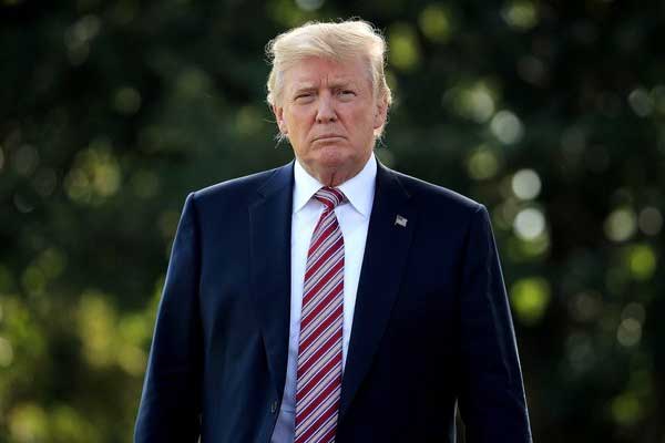 'Trump mülklerini elden çıkarmadı, çıkar çatışmasına yol açabilir'