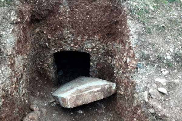 Adıyaman'da Roma Dönemi'ne ait mezar bulundu