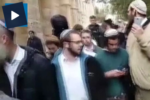 Yahudiler Mescid’i Aksa’ya zorla girdi