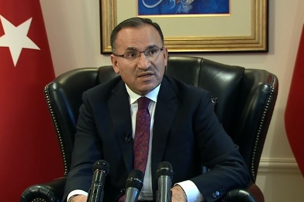 Bekir Bozdağ: Çalışmalar sırasında MHP ile de aynı şekilde görüşülecektir