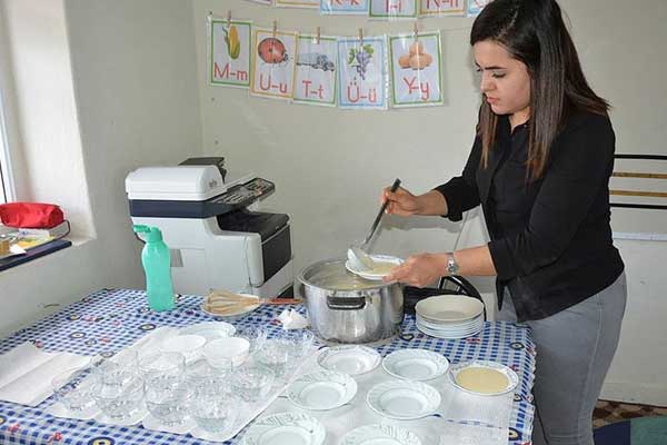 İyi ki varsın öğretmenim