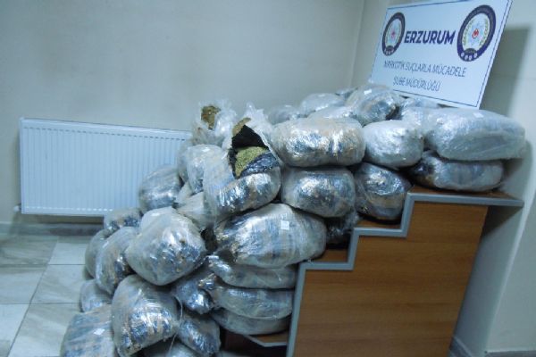 190 kilogram esrar ele geçirildi