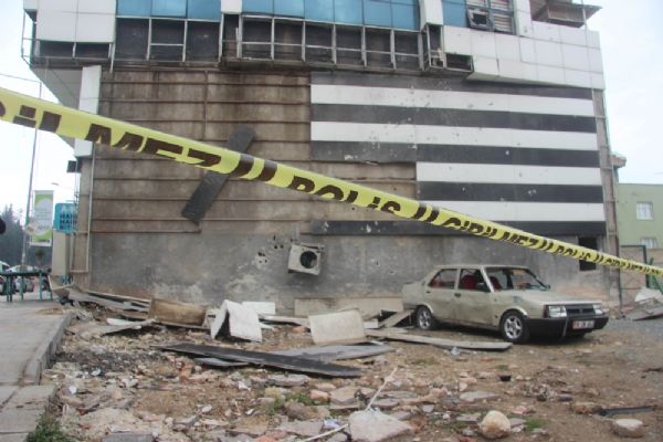 Kilis'te roketler tahribat oluşturdu
