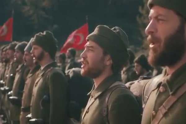 Mehmetçik Kut'ül Amare'nin final sahnesi duygulandırdı