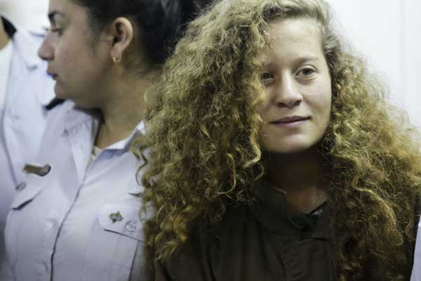 İsrailli Şair'in kızından Liberman'a Tamimi tepkisi: O tokat sonsuza dek yankılanacak