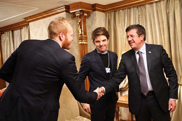 Ekonomi Bakanı Zeybekci Davos'ta