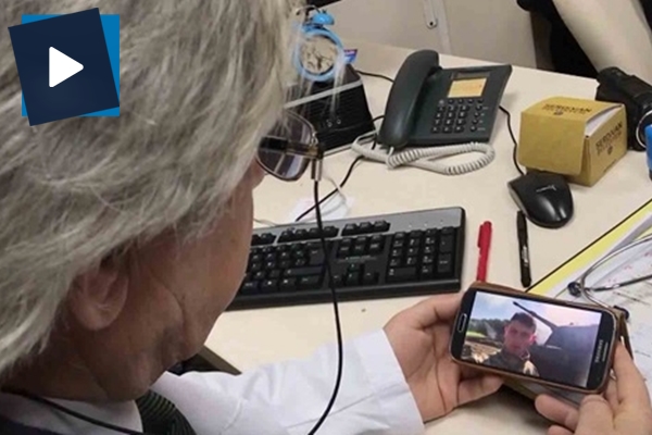 Mehmetçiğin jest yaptığı doktordan duygulandıran konuşma