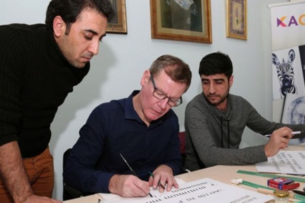 Dünyaca ünlü Kaligraf Denis Brown Küçükçekmece'de