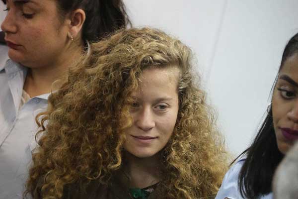 Ahed Tamimi 17 yaşında
