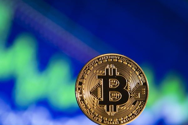 Bitcoin, 8 günde yüzde 44 değer kaybetti