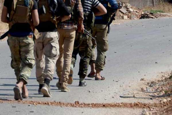 ABD: Esed destekçileri YPG'ye saldırdı