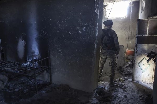 Afrin'de labirent tüneller bulundu