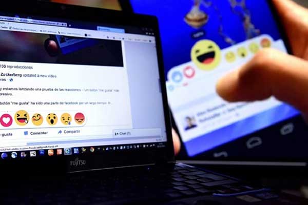 Facebook 'beğenmeme' tuşunu test etmeye başladı
