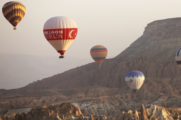 Kapadokya'yı 329 bin turist kuş bakışı izledi