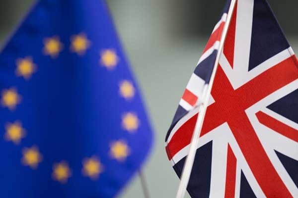 İngiltere-AB arasında Brexit gerilimi