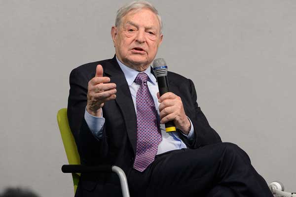 Soros, İngiltere'de Brexit karşıtlarını fonluyor