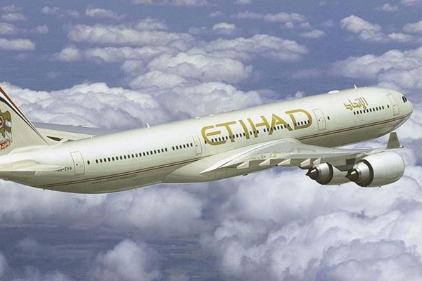 Dünyanın en uzun uçuşu: 17 saat 40 dakika