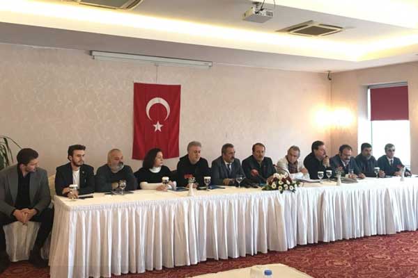 Sanatçılar Hatay sınırında