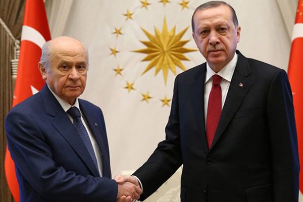 Cumhurbaşkanı Erdoğan ile Bahçeli telefonda görüştü