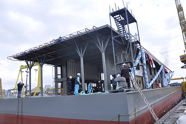 Yüzer Karaköy İskelesi nisan ayında hizmete alınacak