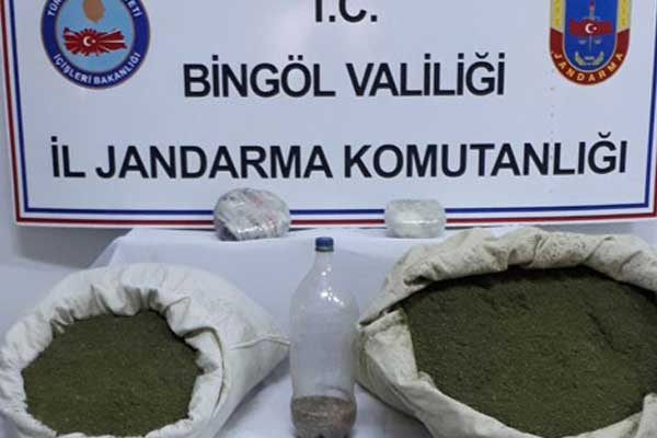 Bingöl’de 25 kilo esrar ele geçirildi