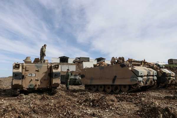 Suriye sınırına askeri sevkiyat