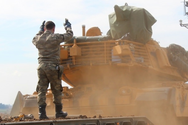 Terör mevzileri topçu birliklerince vuruluyor