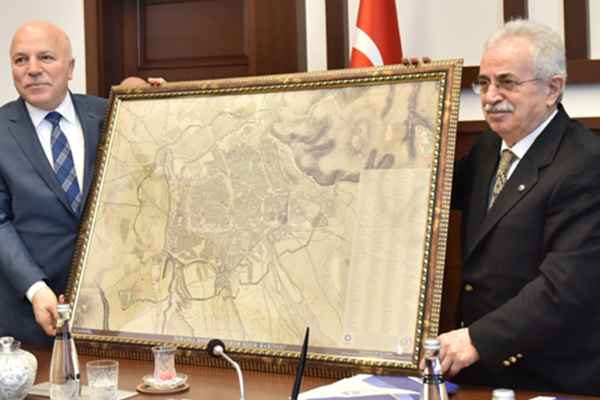 Erzurum'un tarihine ışık tutacak harita
