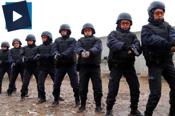 Polisliği Türkiye'de öğreniyorlar