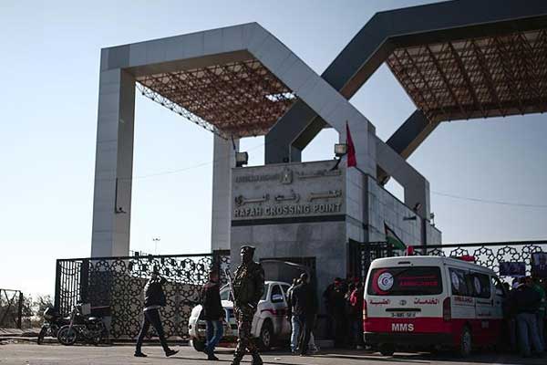 Refah Sınır Kapısı açıldı