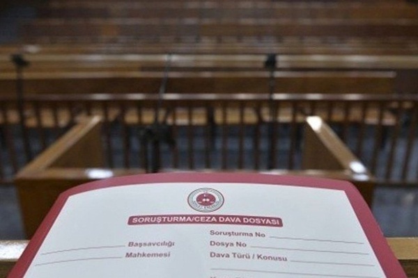 Kriptolu telefonların dinlenmesi davasında karar