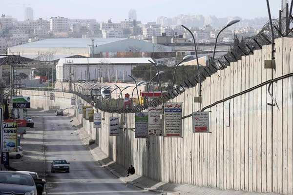 İsrail'in Ayrım Duvarı tarihi eserleri yok ediyor