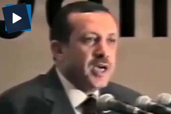 Bakan Çavuşoğlu Cumhurbaşkanı Erdoğan'ın doğum gününü böyle kutladı