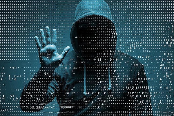 Hackerlar, Almanya'da bakanlıklara sızdı