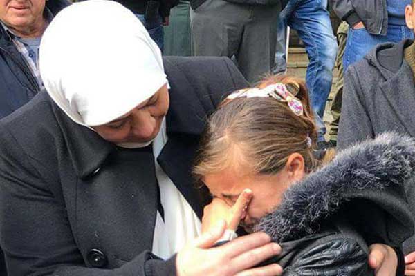 Böbrek var ama anne yok