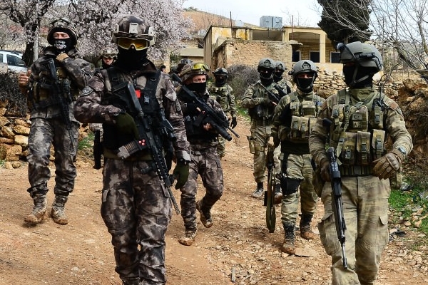 JÖH ve PÖH'ler Afrin'de ilk kez görüntülendi