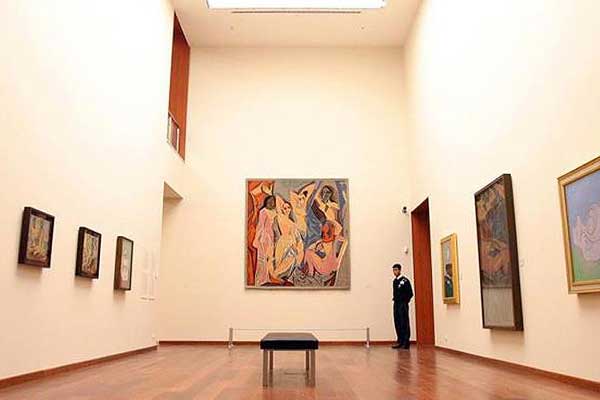 Picasso'nun 'Altın Meşe' tablosuna rekor fiyat