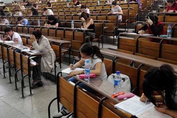 ÖSYM ilk kez e-ALES yapacak! 81 ilde yapılacak