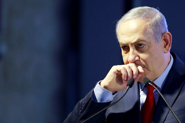 Netanyahu'dan bir bir yüz çeviriyorlar