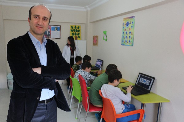 Amasya Üniversitesinden 'Harfleri öğreniyorum' programı