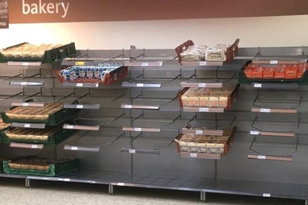 İngiltere'de raflar boş kaldı