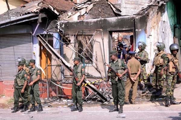 Sri Lanka'da Müslümanlara saldırı