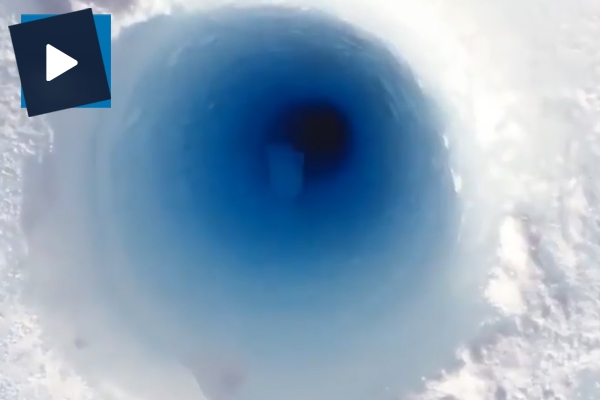 100 metrelik deliğin içine bırakılan buzun çıkardığı ilginç ses