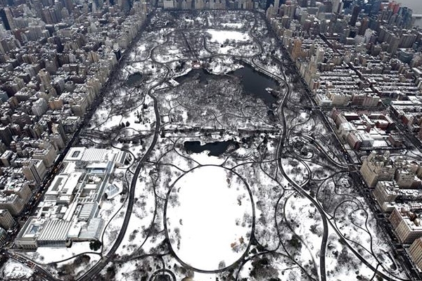 ABD'de kar vurdu: Acil durum ilan edildi