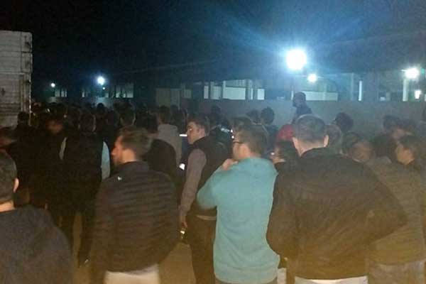 Çiftlik Bank mağdurları çiftliği bastı